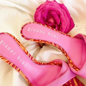 pink and orange hawaiian floral pattern gianni bini slip on heels